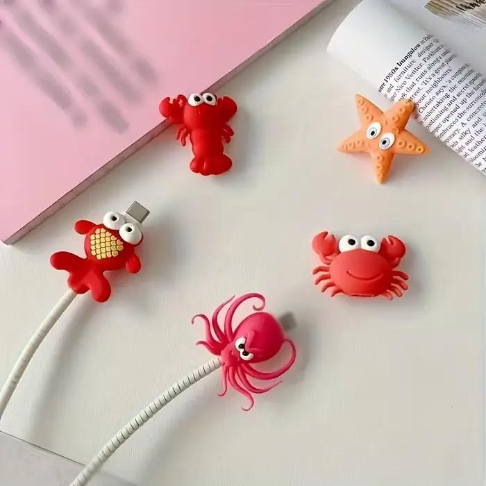 5 adorables protège-câbles en forme d'animaux marins - design crabe rouge, étoile de mer, pieuvre et