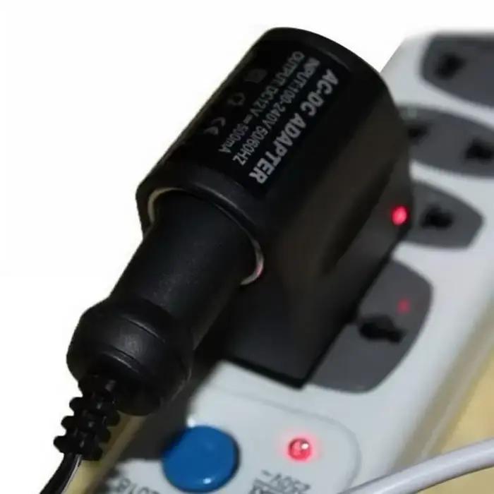 Prise allume-cigare voiture adaptateur alimentation 220V 12V chargeur voiture prise AC DC prise UE accessoires intérieur voiture occasions spéciales