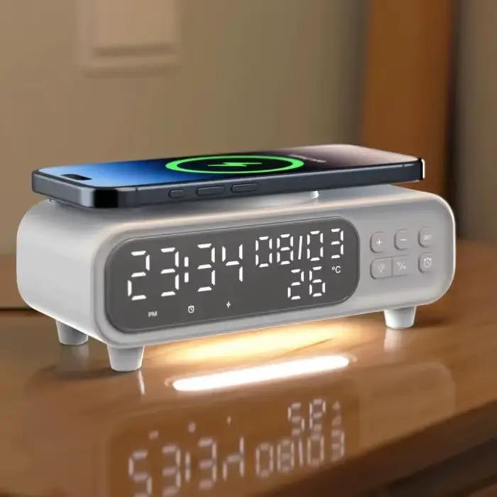 15W chargeur sans fil temps réveil LED veilleuse thermomètre écouteur chargeurs de téléphone Station de charge rapide pour iPhone