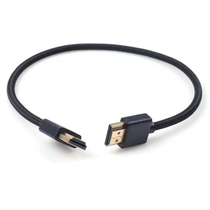 Câble HD portable rouge/noir 8K