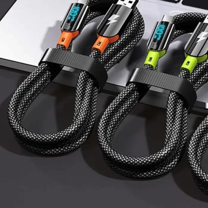 Câble USB Type C vers Type C avec affichage numérique créatif