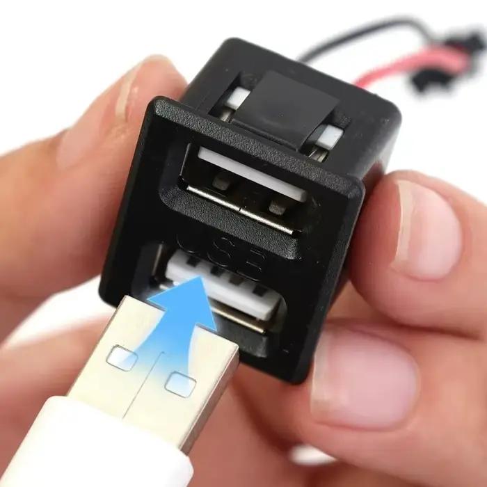 Prise de charge de lampe Usb de voiture