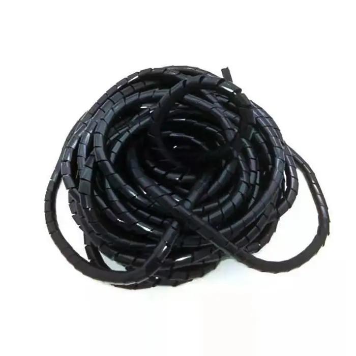 Gaine spirale en PE polyéthylène flexible et résistante pour la gestion des câbles et la protection des fils dans diverses applications techniques et décoratives