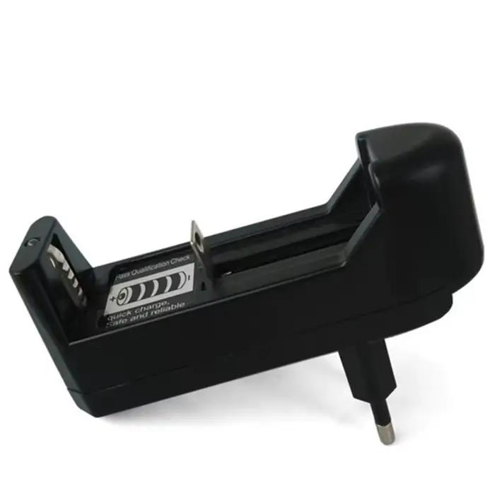 Chargeur de batterie aste universel