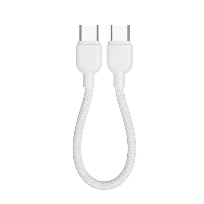 Câble court USB-C vers USB-C avec lanière