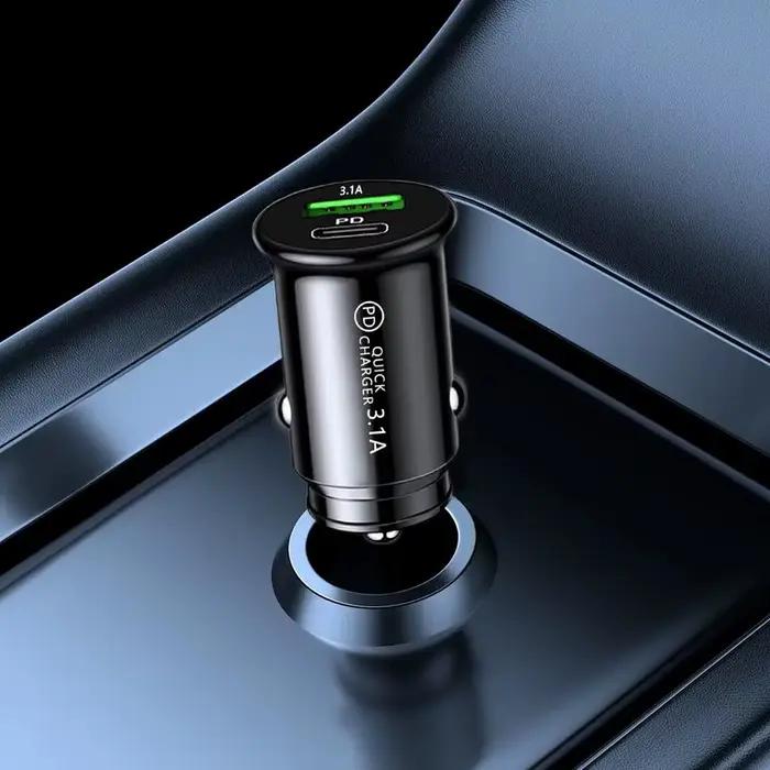 Adaptateur de chargeur de voiture USB A + C Type C