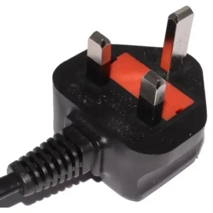 Cordon d'alimentation C7 UK à 8 ports