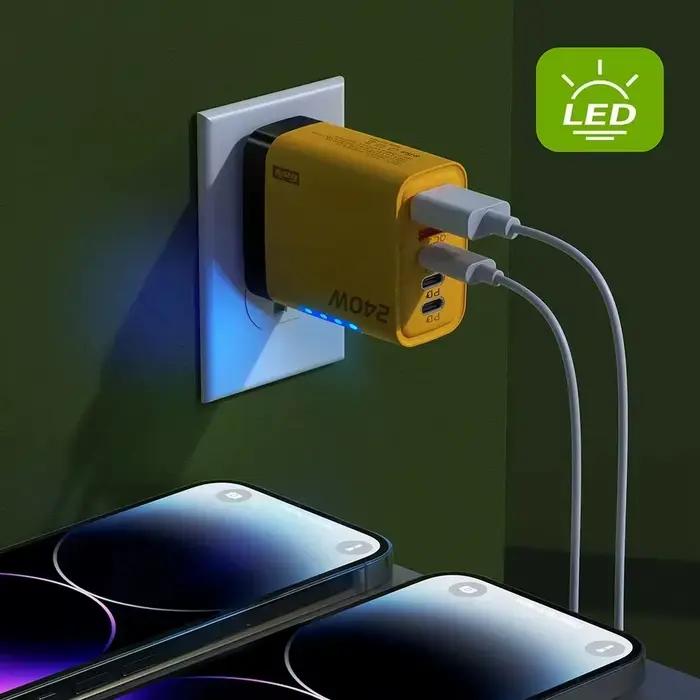 Chargeur rapide 240W GaN avec lumière LED 5 en 1